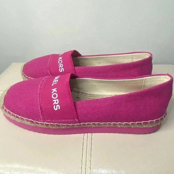 Michael Kors Vicky Espadrille Platform Flat Shoes Canvas MK Logo Denim Size 6M - Picture 2 of 10
